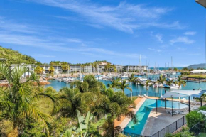 Beachside Apartment 13, Nelly Bay